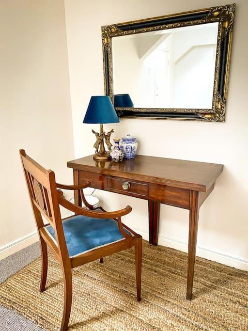 Rose House Villa Glenarm Bagian luar foto