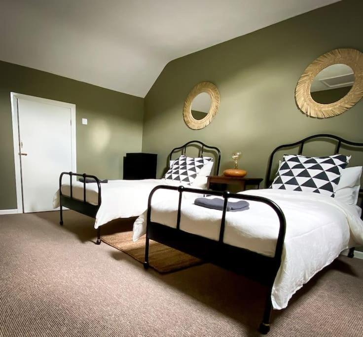Rose House Villa Glenarm Bagian luar foto